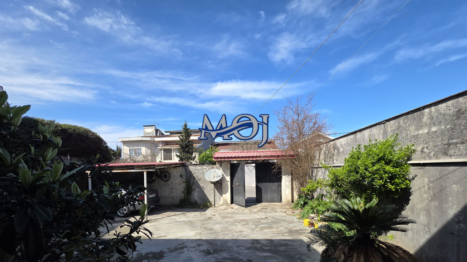 کد ملک :  408