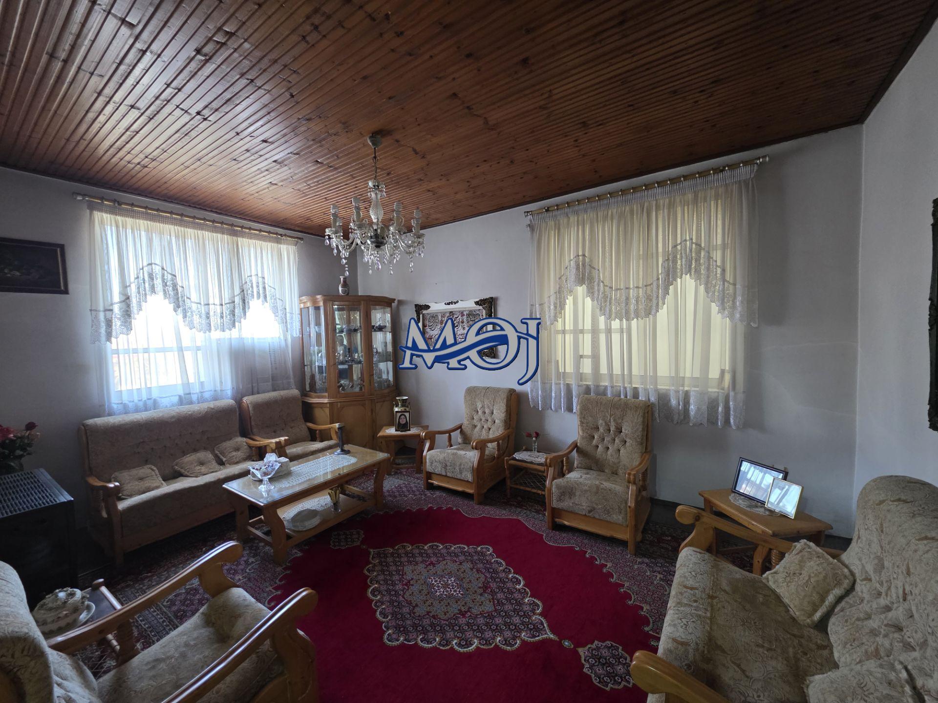 کد ملک :  408